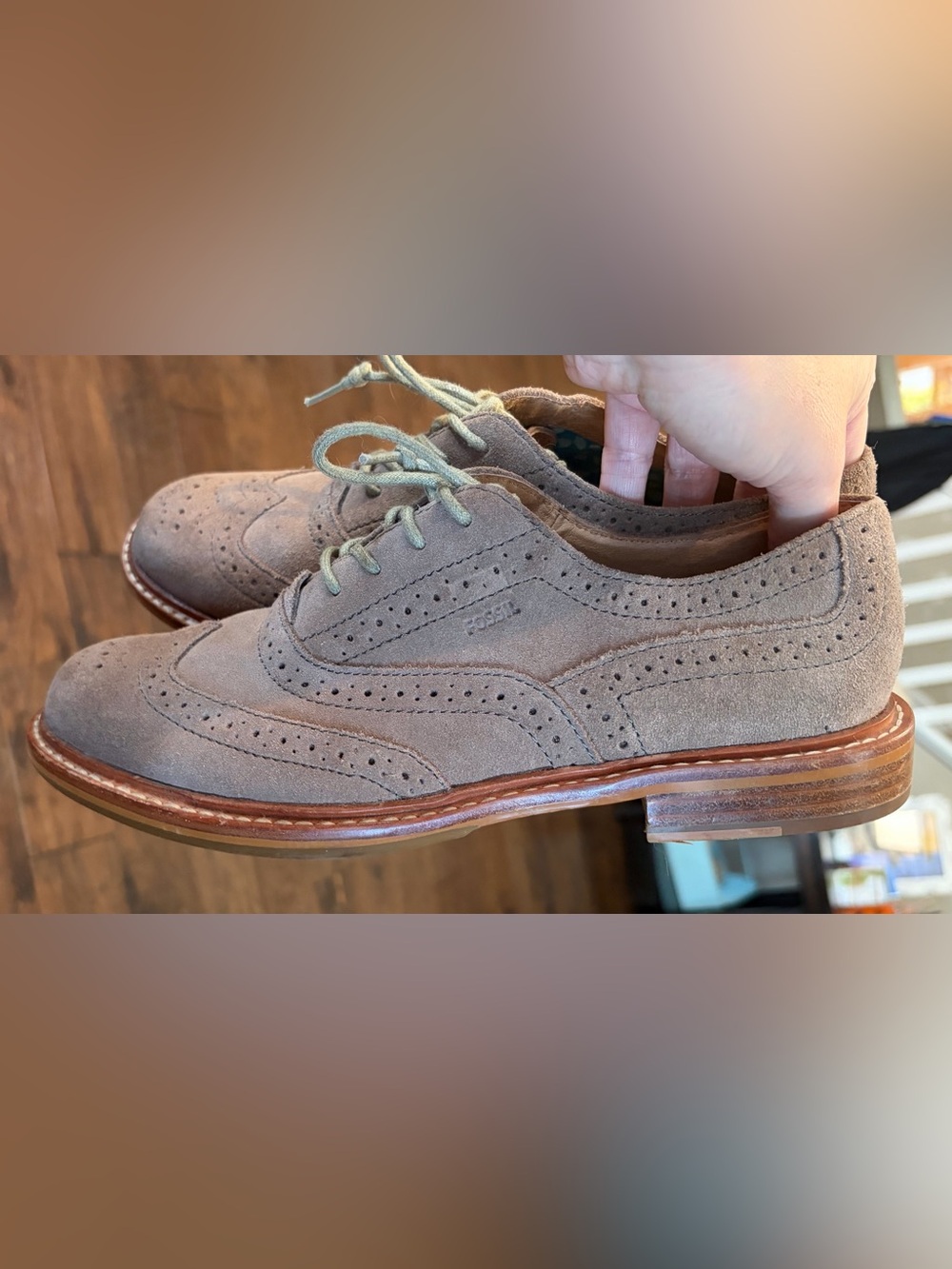 Fossil Batey Boyfriend Wingtip Oxford Shoes Womens Taupe Suede Size 8